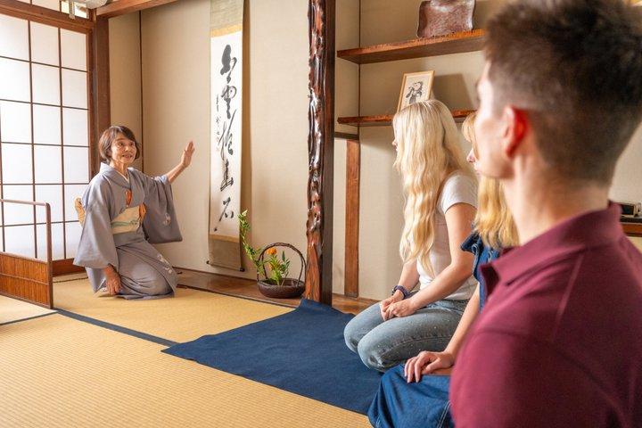 京都の町家で茶道体験