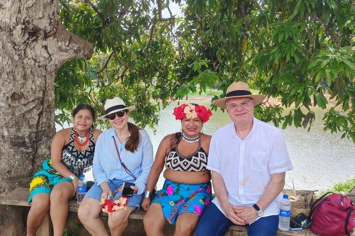 Private Experience with the Emberá Community in Panama City