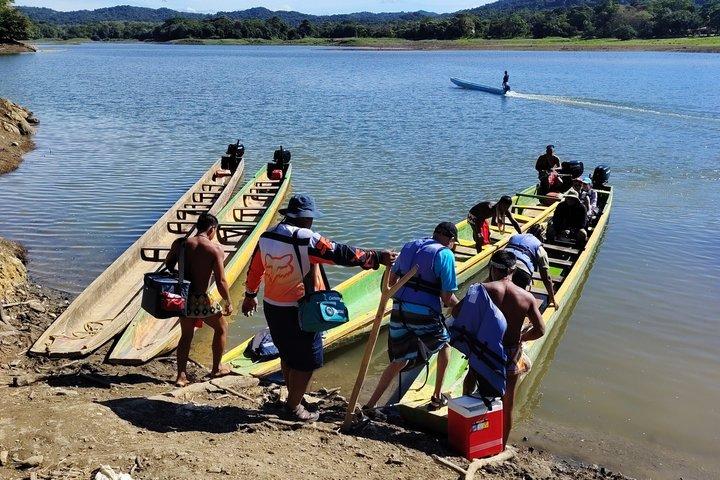 Private Experience with the Emberá Community in Panama City