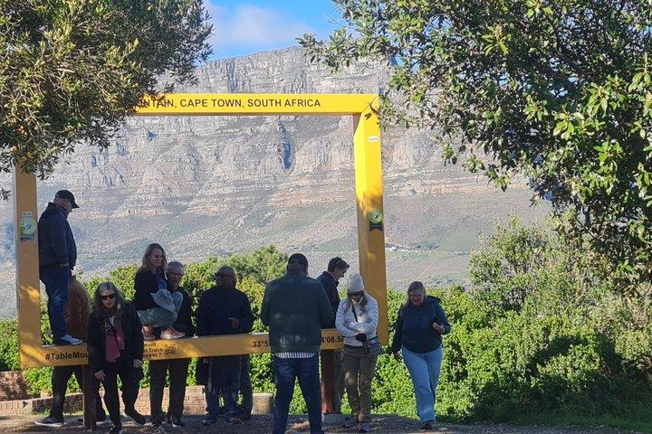 Cape Town Table Mountain Cable Car and Signal Hill