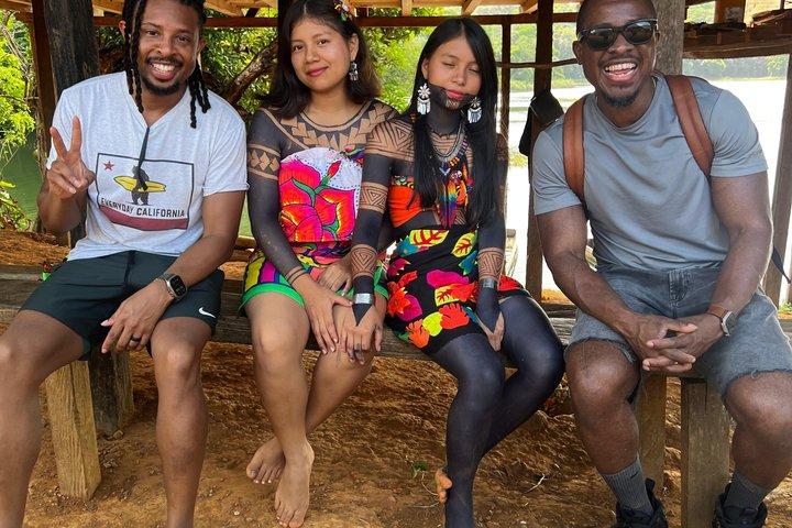Private Experience with the Emberá Community in Panama City