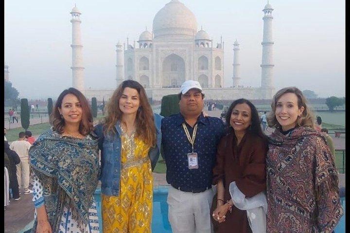 アグラ遺産の散歩-インド休暇によって