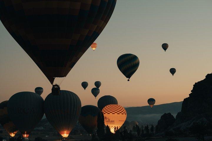 Marrakech Hot Air Balloon with Berber Breakfast and Certificate