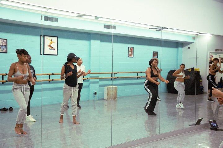 Beginner Hip Hop Dance Class in Amityville