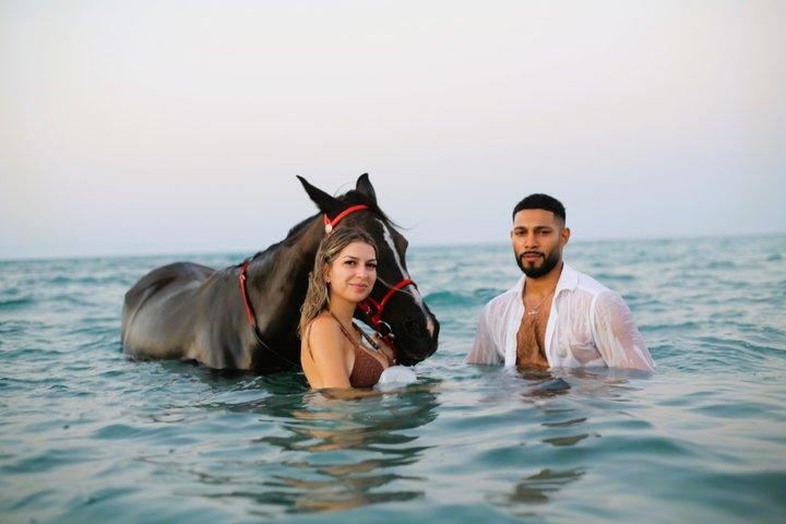 ハルガダでの馬との水泳乗馬 | ビーチ＆砂漠