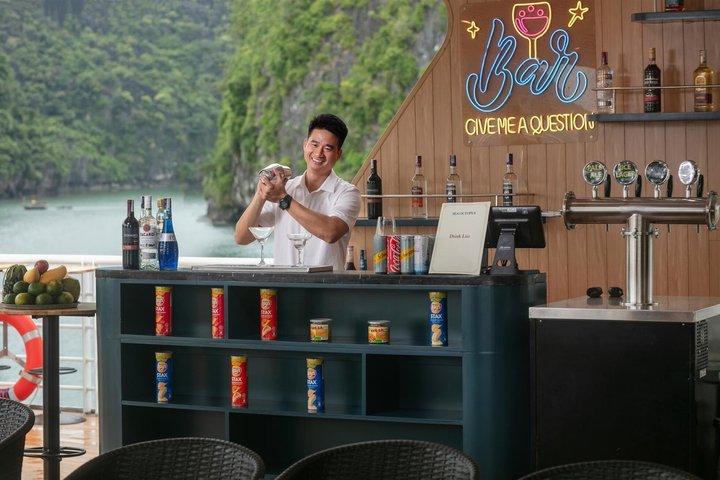 シーオクトパス・プレジデント - VIPデイクルーズでハロン湾を訪問