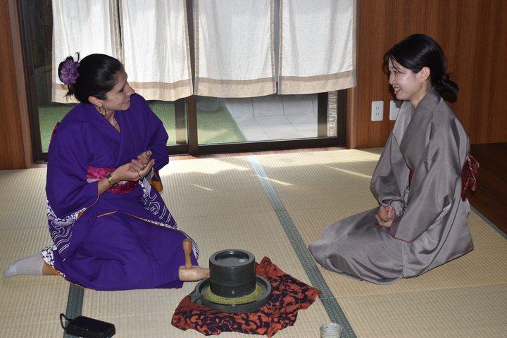 Kyoto:100% Private Tea Ceremony,Calligraphy and Kimono