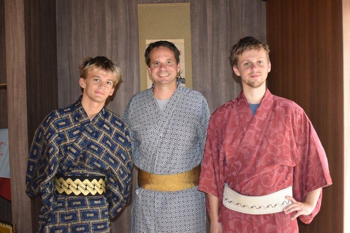京都：完全プライベート茶道、書道、着物体験