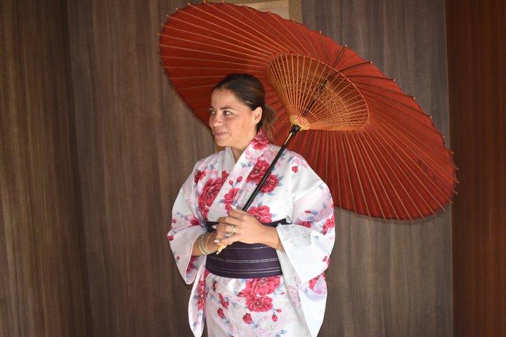 京都：完全プライベート茶道、書道、着物体験