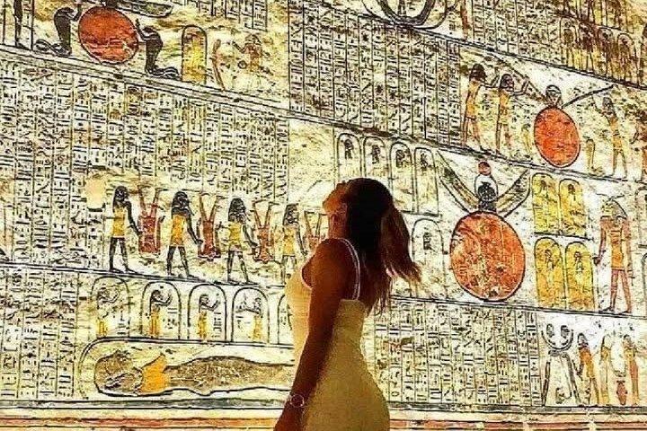 Hurghadaからルクソールと王家の谷へのVIPプライベート日帰り旅行