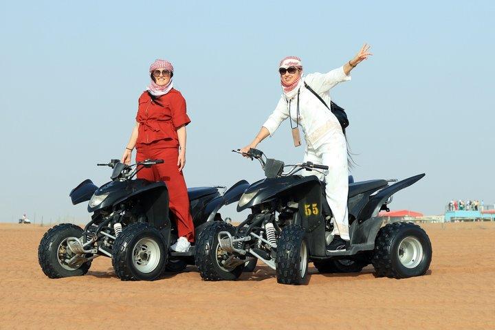 6-ドバイ砂漠サファリ（BBQディナー＆クワッドバイク付き）