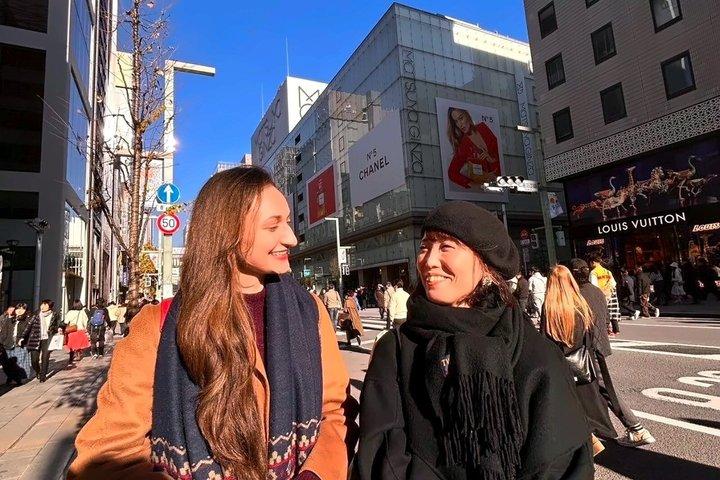 Ginza Personal Stylist Shopping Tour with a Pro Buyer