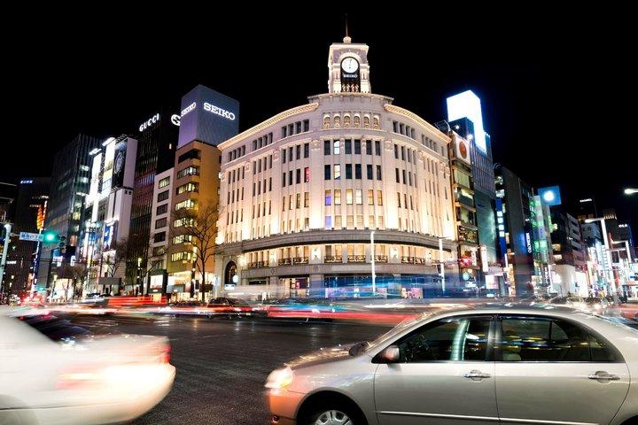 銀座パーソナルスタイリストによるプロのバイヤーとのショッピングツアー