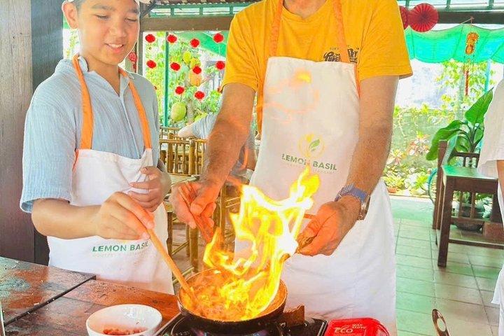 地元のシェフによる有機農場での料理教室体験