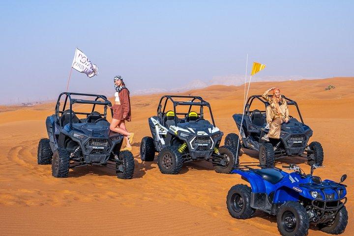 ポラリス 1000CC バギー 2 人乗り、ラクダ乗りとサンドスキー付き