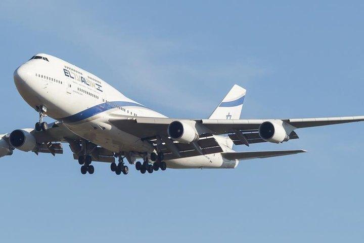 キャデラック・エスカレードによるVIP空港送迎 ブカレスト・プレジデンシャル