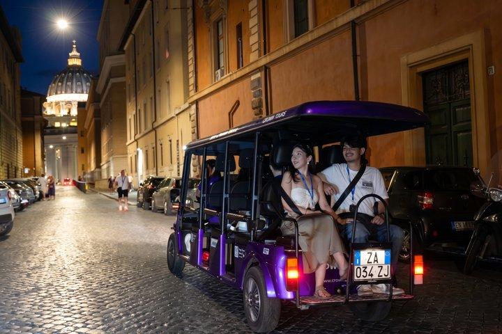 ローマのナイトゴルフカートツアーとバチカン市国およびトラステヴェレ