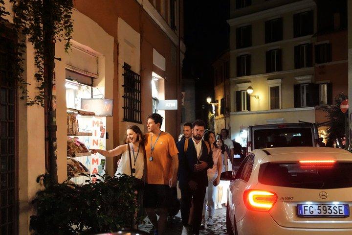 ローマのナイトゴルフカートツアーとバチカン市国およびトラステヴェレ
