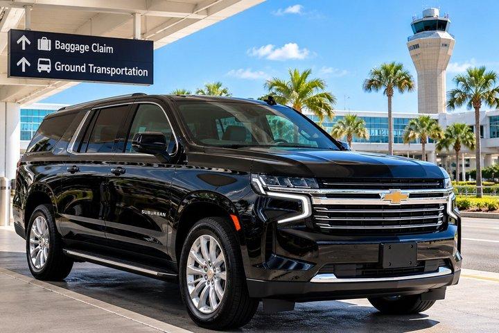 プライベート豪華SUV：オーランド空港からディズニーリゾートへの送迎