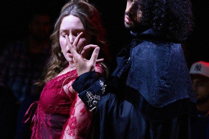 Beruset Dracula Phoenix Billet: Komedie Teater med Cocktails