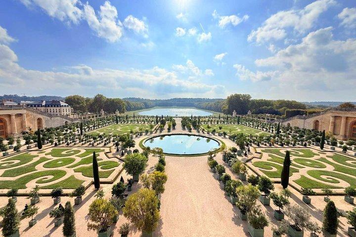 Versailles Palace and Gardens Exclusive Private Guided Tour