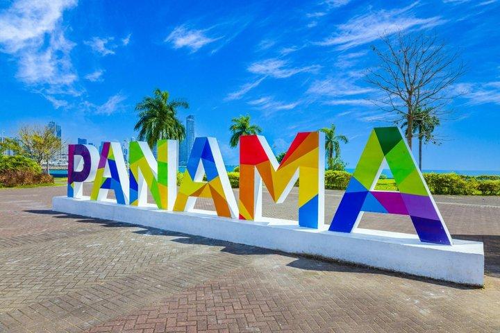Tocumen Airport and Panama City Premium