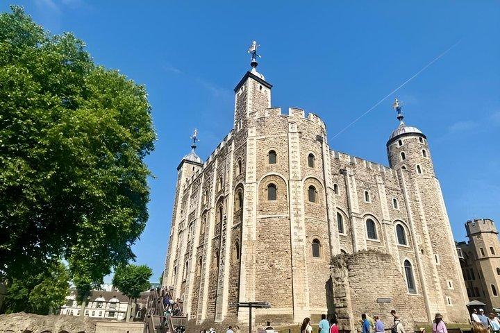 ロンドン塔プライベートツアー（ご家族・ご友人向け）