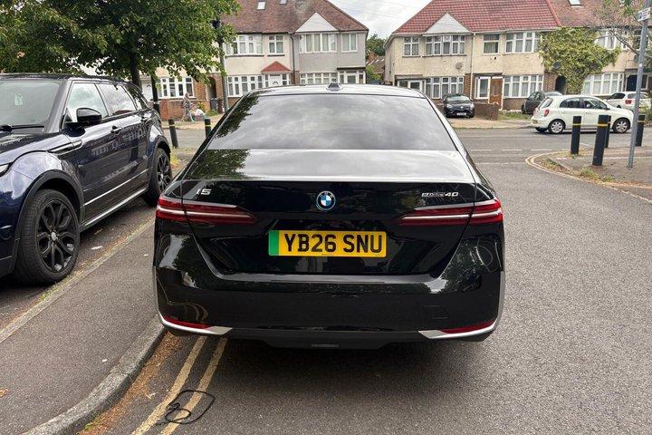 ロンドン市中心部からグリニッジクルーズターミナルへのプライベート送迎