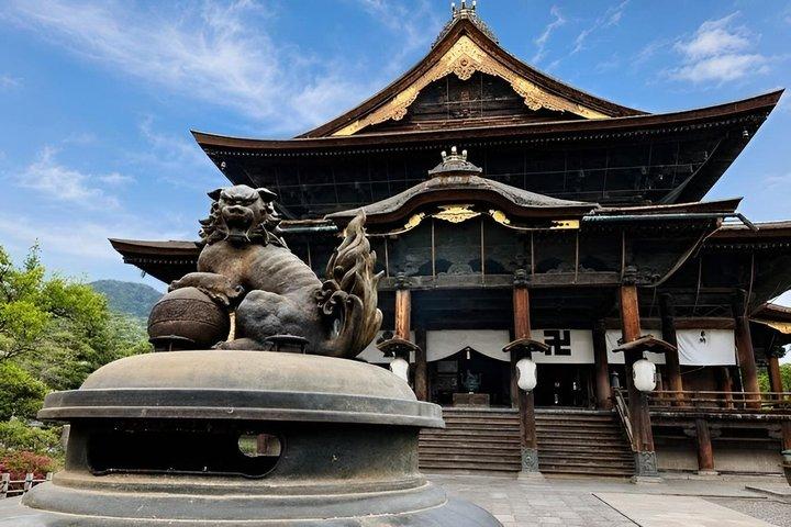 東京スノーモンキー 善光寺と無料のサキ試食