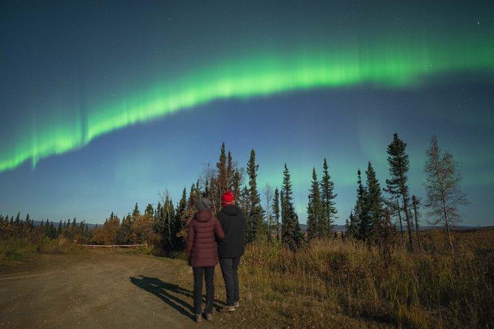 アラスカ州フェアバンクスのプライベートオーロラ撮影ツアー
