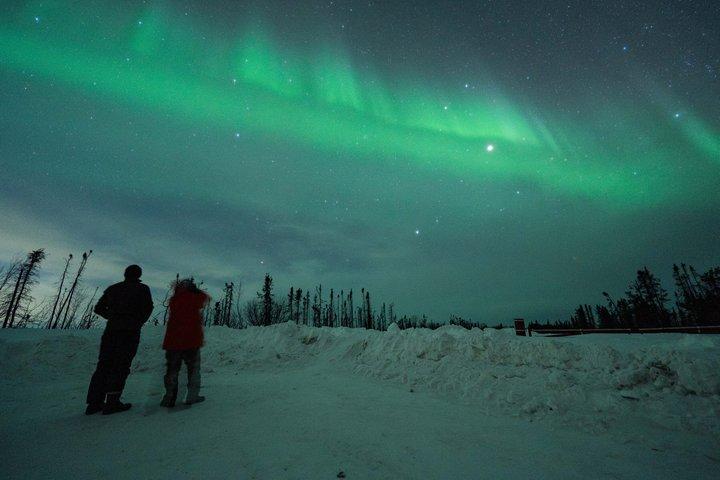 アラスカ州フェアバンクスのプライベートオーロラ撮影ツアー