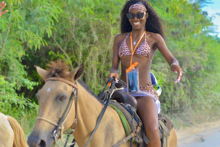 Reiten in Punta Cana & Stranderlebnis in Macau
