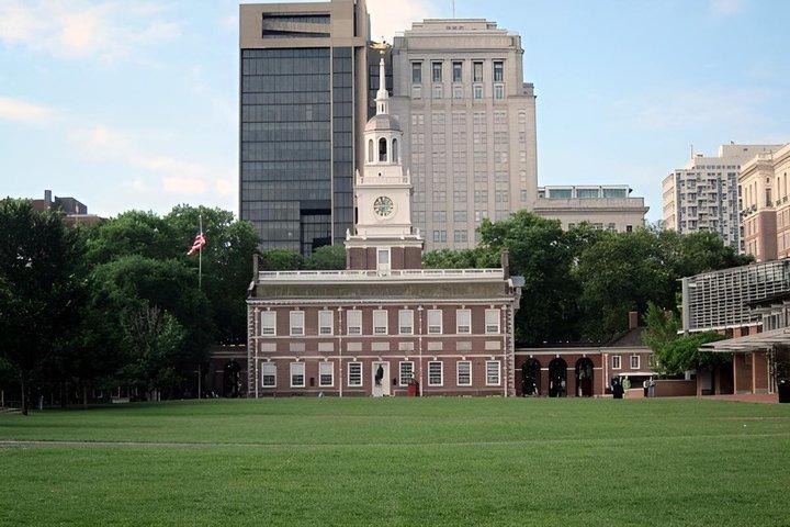 Full Day Philadelphia History Tour from New York City