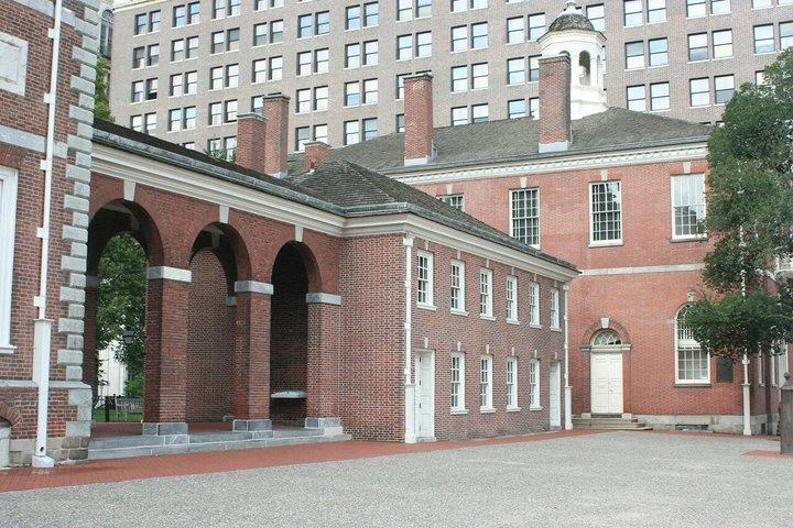 ニューヨーク市からの終日フィラデルフィア歴史ツアー
