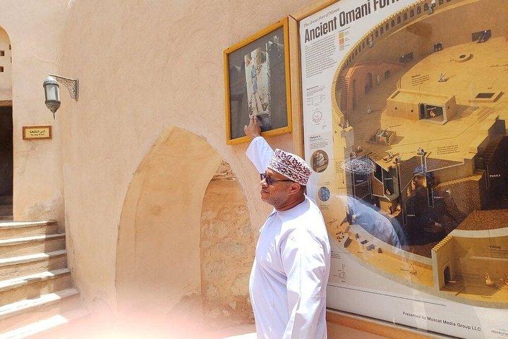 Shared Full-Day Nizwa & Jebel Shams Mountain Tour from Muscat