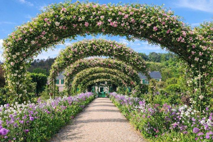 Claude Monet Private Daytrip to Giverny, Vernon and Rouen