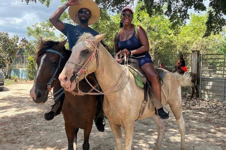 Reiten in Punta Cana & Stranderlebnis in Macau