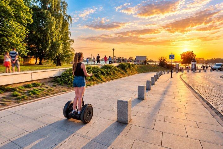 ワルシャワ セグウェイ ツアー：ワルシャワの完全3.5時間ガイド付きツアー