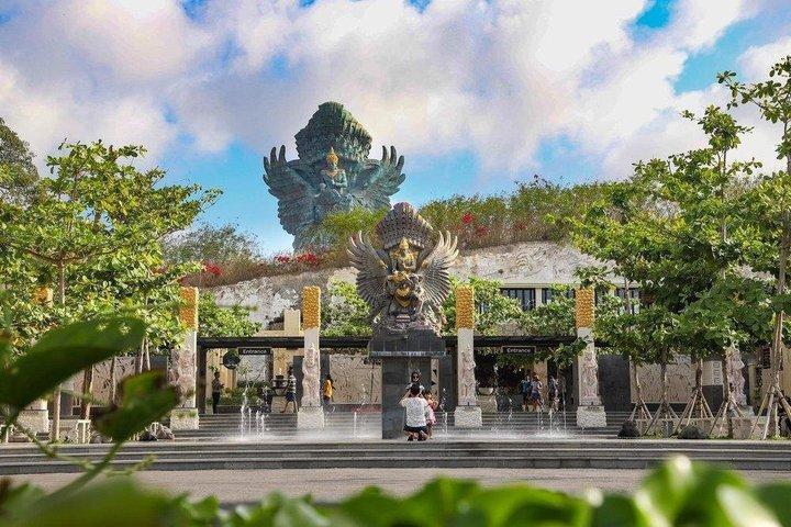 ガルーダ・ウィスヌ・クンチャナ：入場券、ガイド付きツアー、バギーライド