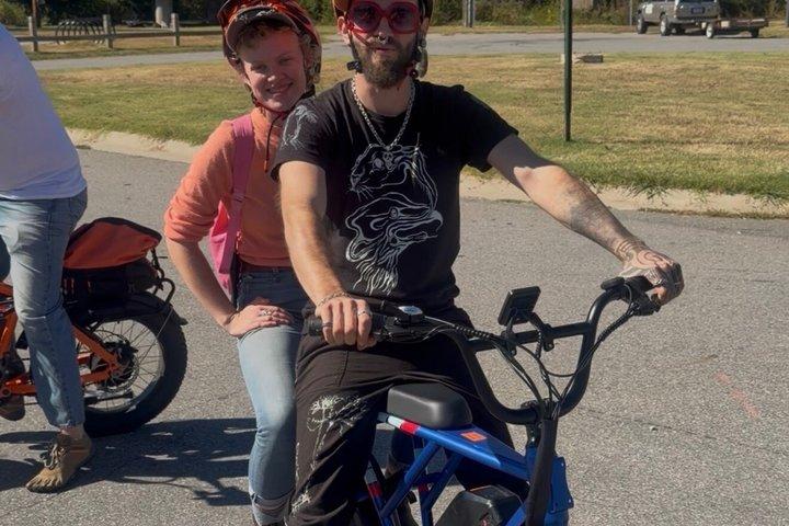 ビッグトップEバイクアドベンチャーツアー