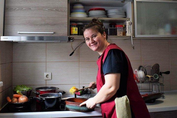 ベオグラードでのプライベート市場ツアー＆セルビア家庭料理教室