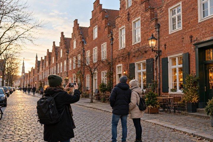 Berlin and Potsdam Christmas Magic Private Day Trip by Train