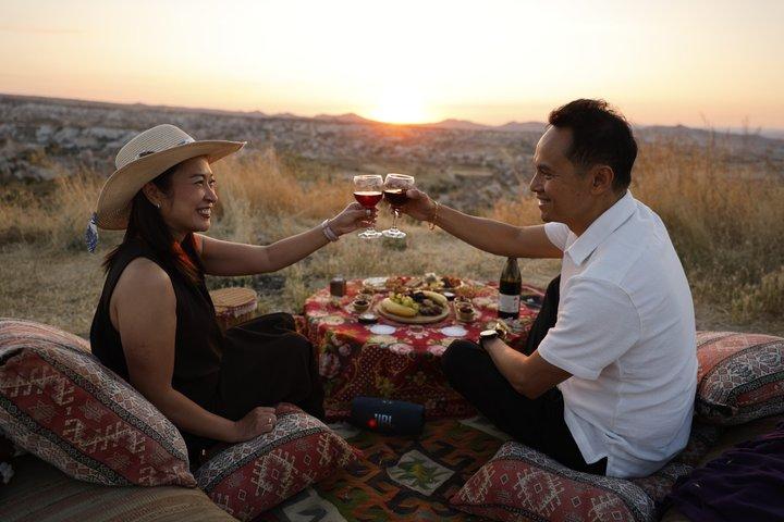 Romantic Sunset Picnic in Cappadocia