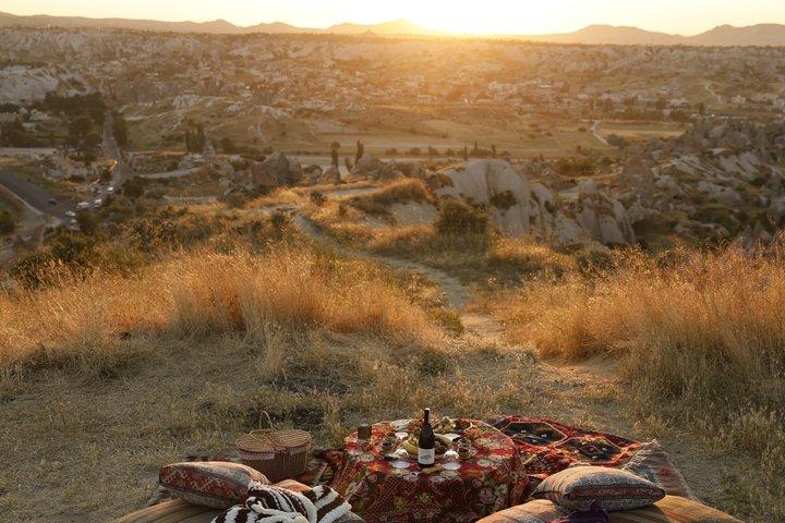 Romantic Sunset Picnic in Cappadocia