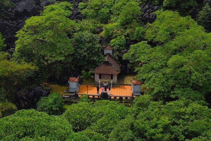 ハノイ：タムコック、ビチョン、ムーア洞窟 少人数制ラグジュアリー日帰り旅行