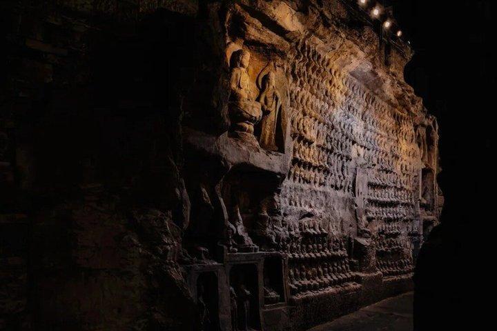 ユネスコ世界遺産 1日プライベート大足石刻ツアー