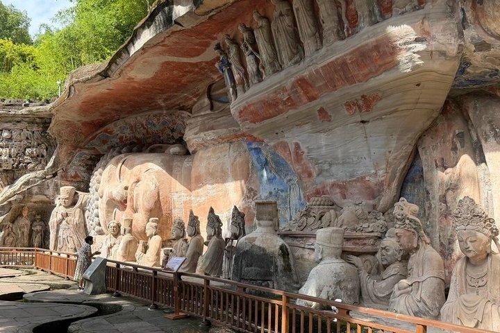 ユネスコ世界遺産 1日プライベート大足石刻ツアー