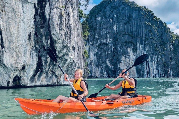 ハノイ：2日間で楽しむカバ島＆ランハー湾オールインクルーシブブティッククルーズ