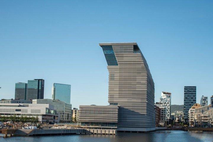 オスロ旧市街ハイライト プライベートガイド付きウォーキングツアー