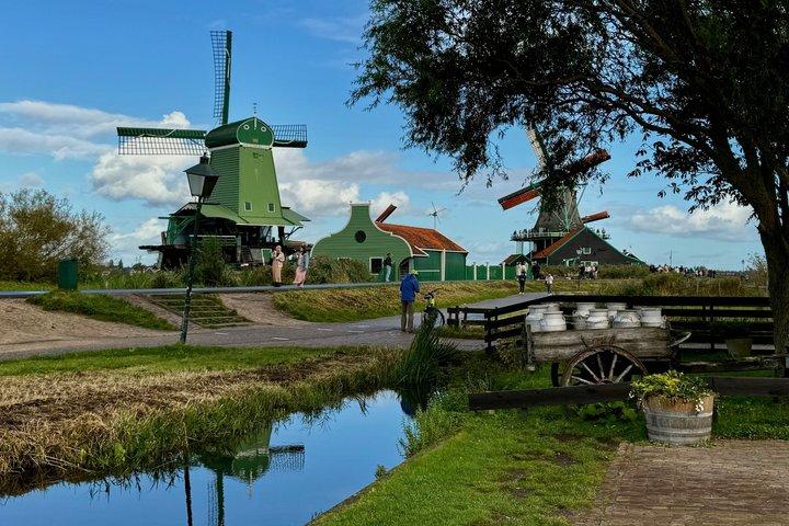 Private Tour to Zaanse Schans Windmills from Amsterdam